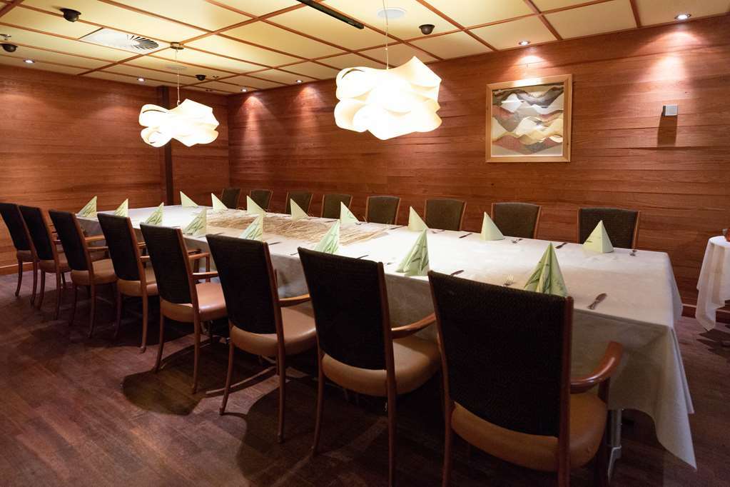 Scandic Ikaalisten Kylpylae Ikaalinen Restaurante foto